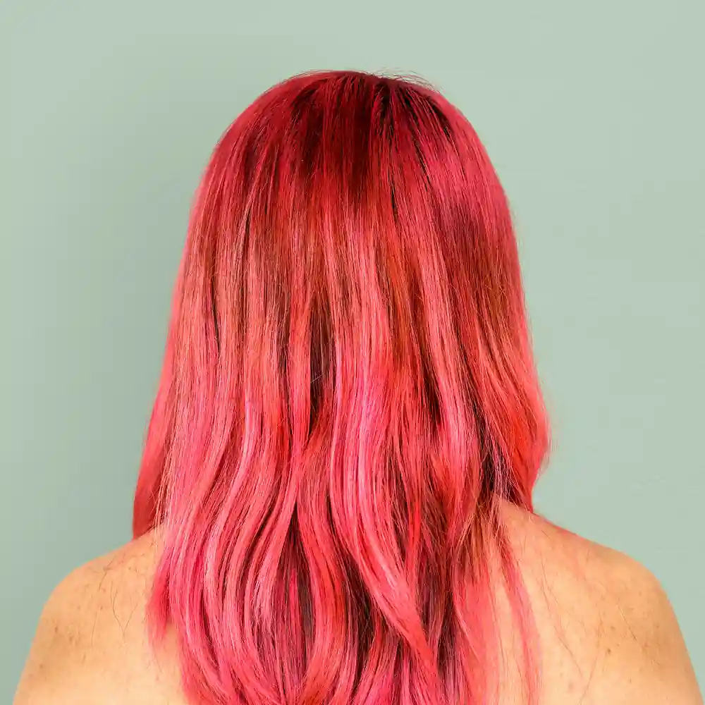 Gekleurd haar thuis onderhouden, zo blijft je haarkleur langer mooi en stralend