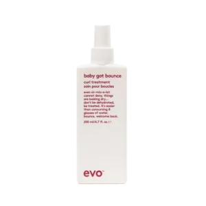 Witte fles Evo Baby Got Bounce Curl Treatment van 200 ml met rode tekst op de voorkant.