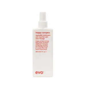 Witte fles Evo Happy Campers wearable treatment van 200 ml met rode tekst en spraydop.
