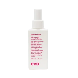 Witte fles van 100 ml Evo Love Touch shine spray met roze tekst op de voorkant.