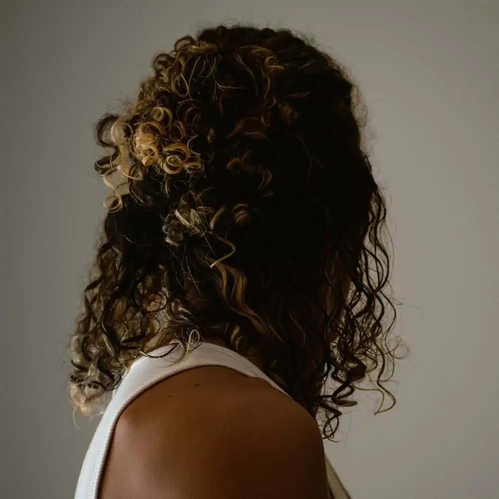 De beste haarverzorgingsproducten voor krullend haar, zo houd je je krullen gezond en gedefinieerd