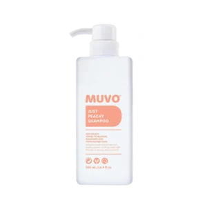 Witte pompflacon van 500 ml MUVO Just Peachy Shampoo met perzikkleurig label.