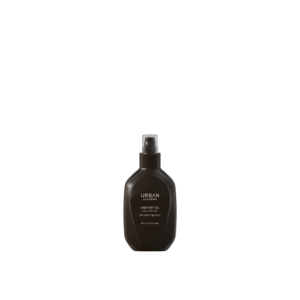 Zwarte flacon van Urban Alchemy Easy Dry Oil Smooth Supreme met pompdispenser.